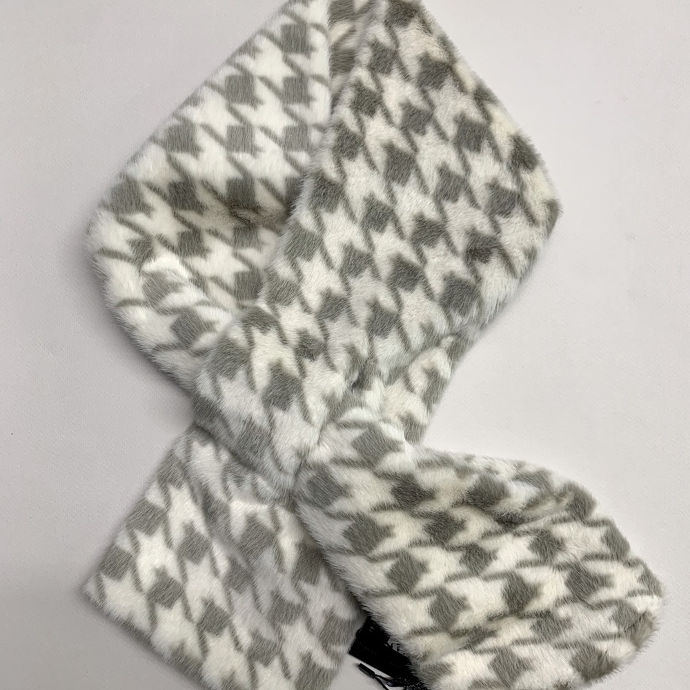KIMBERLY.C Pull-through scarf